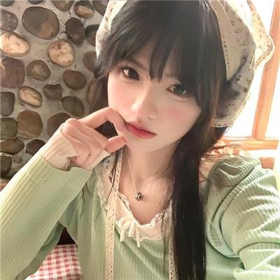 春色无边满杏林